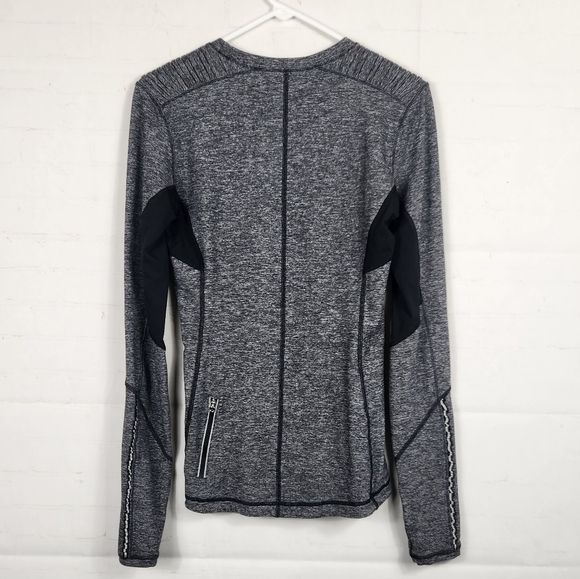 Lululemon Athleisure Star Runner Long Sleeve Slim Top in Black Heathered Gray 8 - Picture 4 of 9